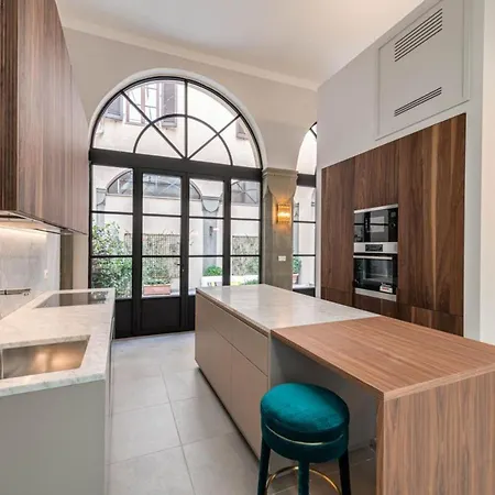 Duomo Penthouse Luxury In By Palazzo Pazzi Vitali アパート