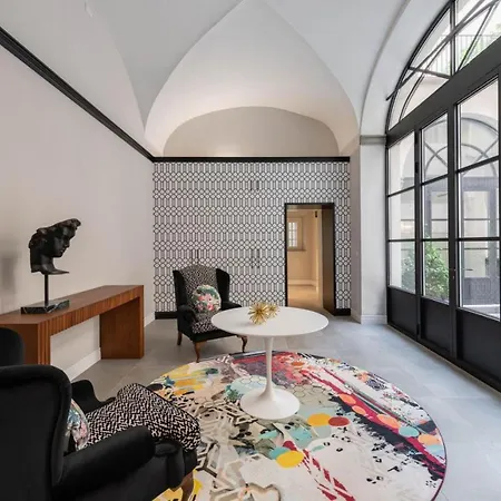 Duomo Penthouse Luxury In By Palazzo Pazzi Vitali アパート フィレンツェ